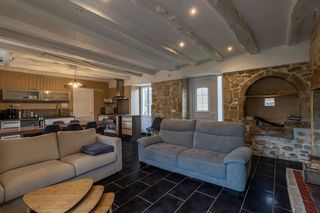  Maison � vendre 6 pi�ces 165 m�