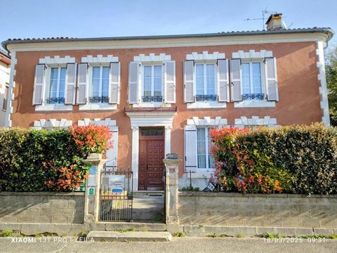   Maison d'h�tes  et g�te Poyanne Maison - 10 pi�ce(s) - 365 m�