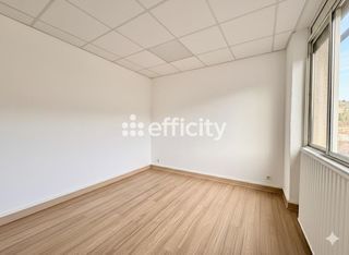  Immeuble � vendre 15 + pi�ces 413 m�