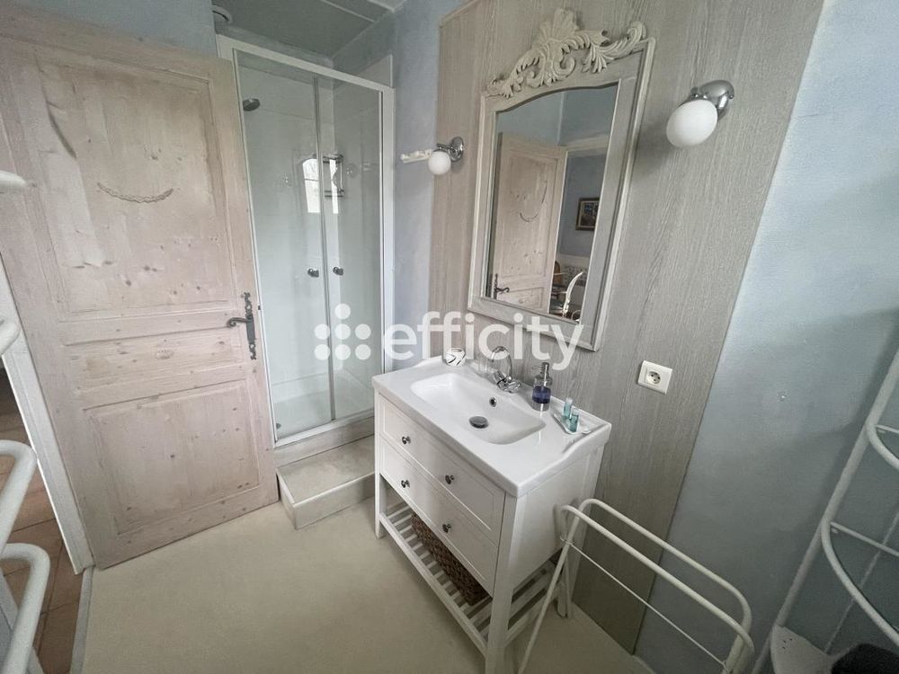 � vendre  Maison Roussillon (84220)