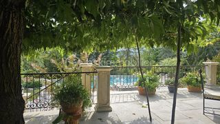  Propri�t�/ch�teau � vendre 10 pi�ces 212 m�