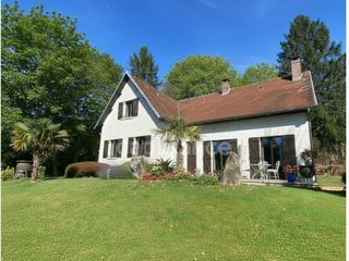  Maison � vendre 9 pi�ces 185 m�