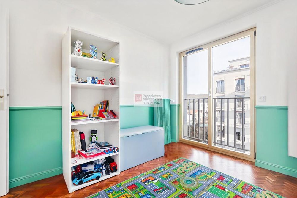 � vendre  Appartement Versailles (78000)