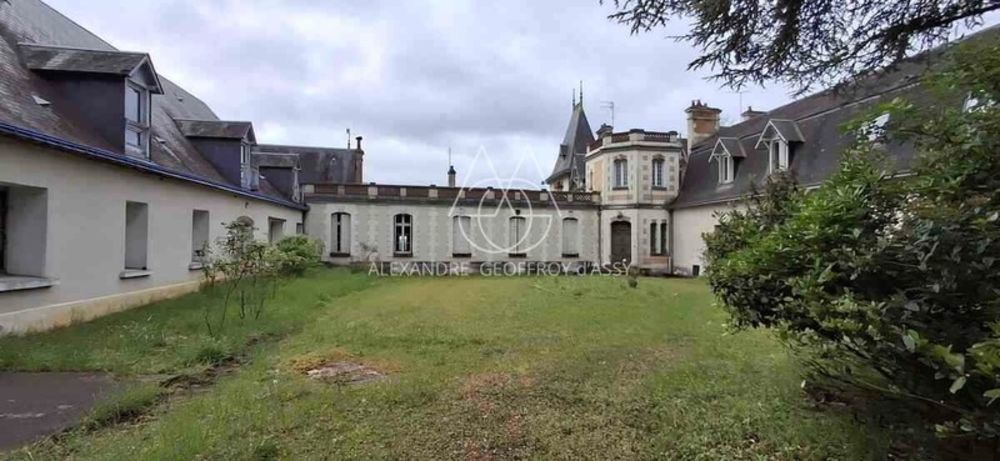 � vendre  Propri�t�/ch�teau Tours (37000)