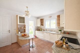  Villa � vendre 4 pi�ces 148 m�