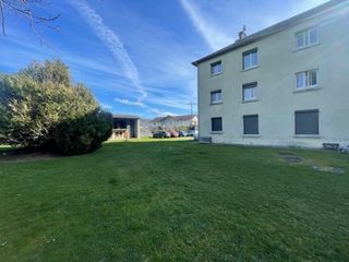  Immeuble � vendre 15 + pi�ces 460 m�