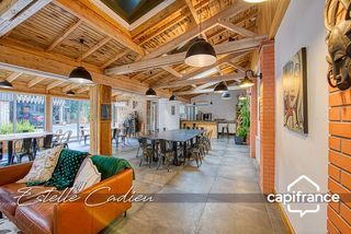  Propri�t�/ch�teau � vendre 15 + pi�ces 417 m�