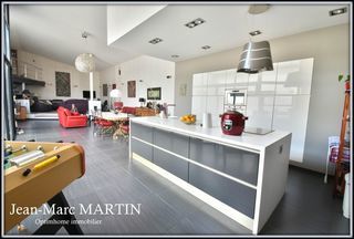  Maison � vendre 7 pi�ces 258 m�