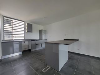  Appartement � louer 4 pi�ces 78 m�