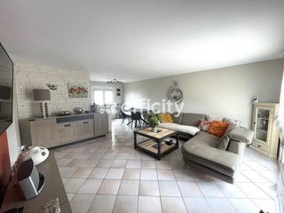  Maison � vendre 5 pi�ces 195 m�