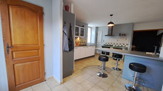  Maison � vendre 8 pi�ces 232 m�