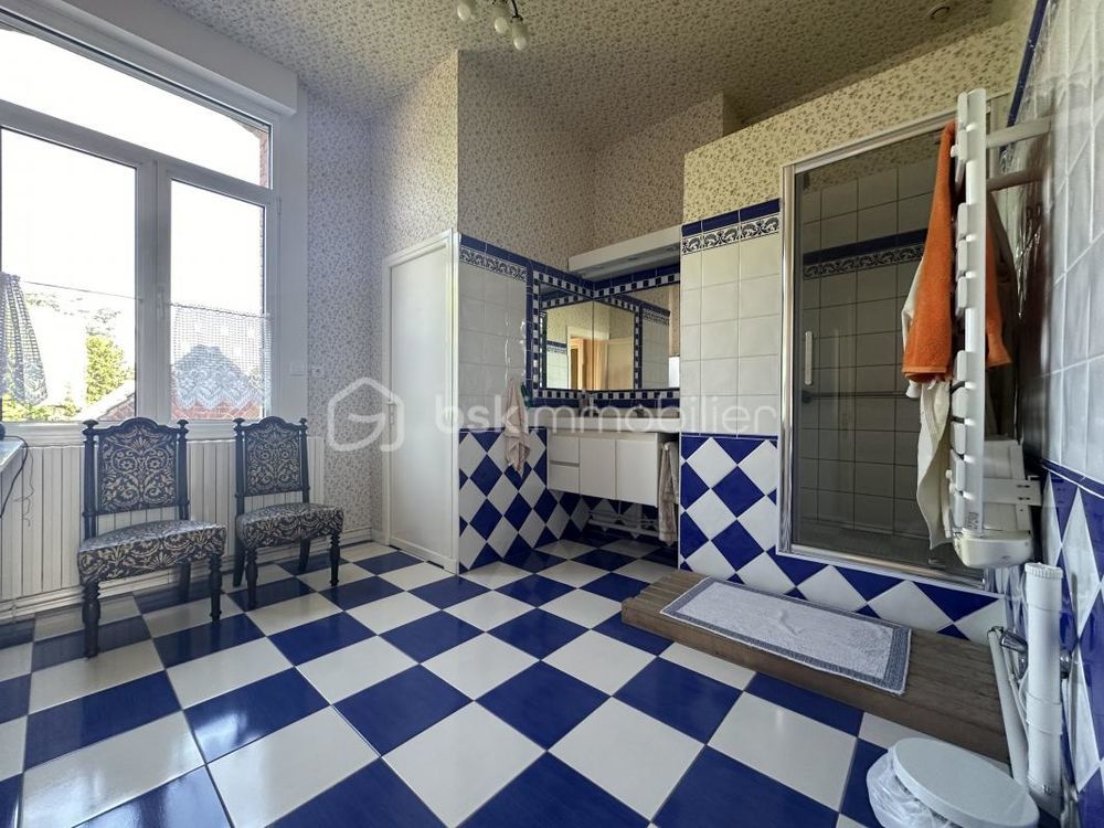 � vendre  Propri�t�/ch�teau Douai (59500)