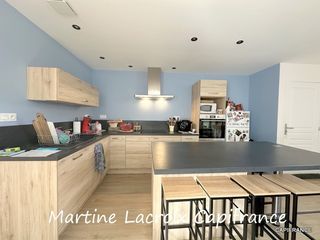  Immeuble � vendre 13 pi�ces 253 m�