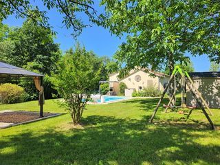  Maison � vendre 6 pi�ces 195 m�