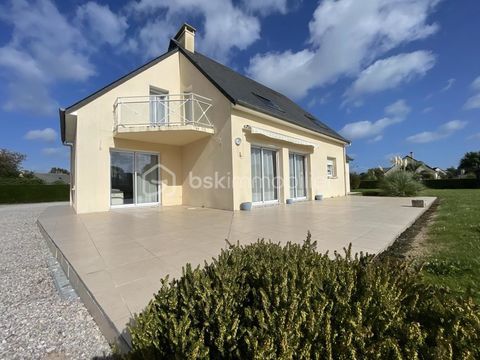   VENDS PAVILLON CONTEMPORRAIN SUR LA COMMUNE DE STE MERE EGLISE Maison - 5 pi�ce(s) - 127 m�