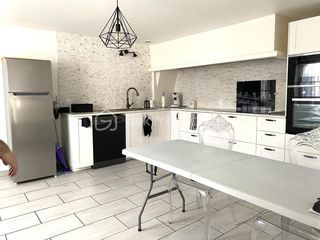  Ferme � vendre 7 pi�ces 170 m�