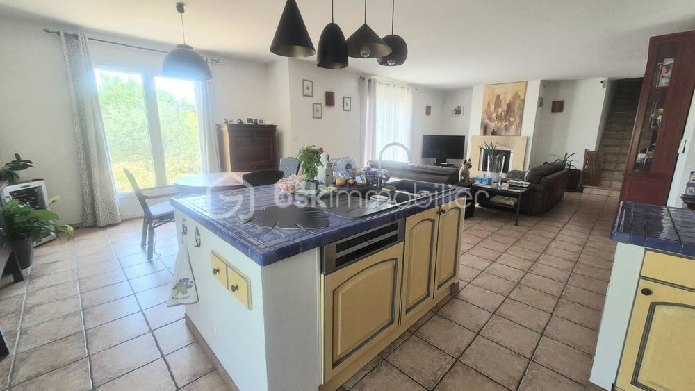 � vendre  Villa Saint-Saturnin-l�s-Apt (84490)