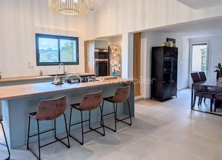  Villa � vendre 4 pi�ces 142 m�