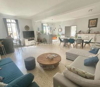  Propri�t�/ch�teau � vendre 7 pi�ces 268 m�