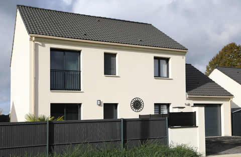   MAISON INDIVIDUELLE 109,86 m� � PRUNAY Maison - 5 pi�ce(s) - 110 m�