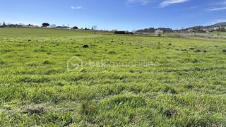  Terrain � vendre 8520 m�