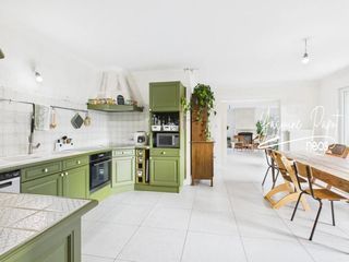  Maison � vendre 8 pi�ces 220 m�