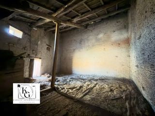  Remise / Grange � vendre 2 pi�ces 150 m�