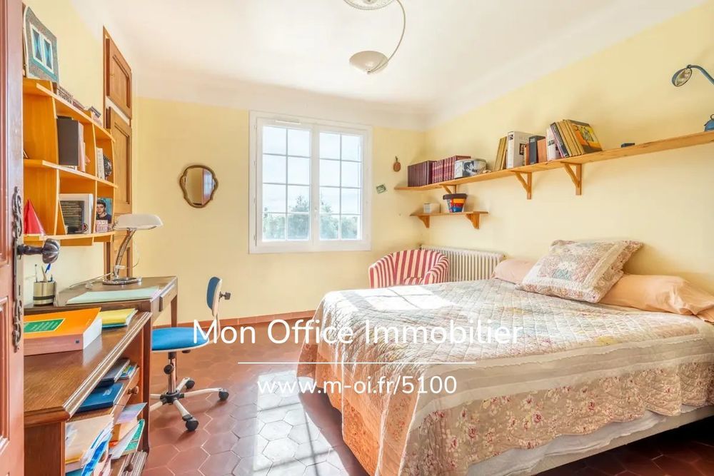 � vendre  Propri�t�/ch�teau Istres (13800)