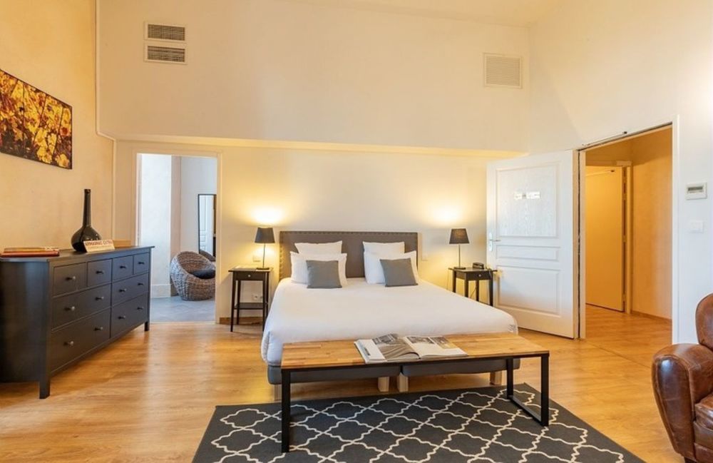 � vendre  Propri�t�/ch�teau Condom (32100)