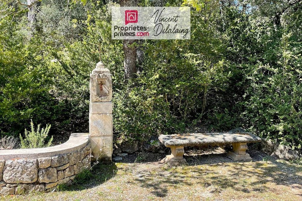 � vendre  Maison Jouques (13490)