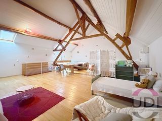  Maison � vendre 4 pi�ces 248 m�