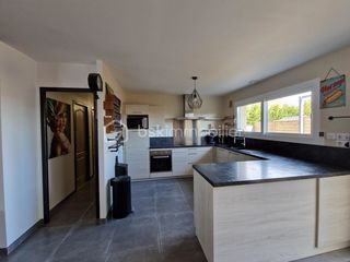  Maison � vendre 8 pi�ces 190 m�