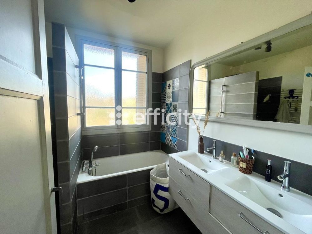 � vendre  Maison Versailles (78000)