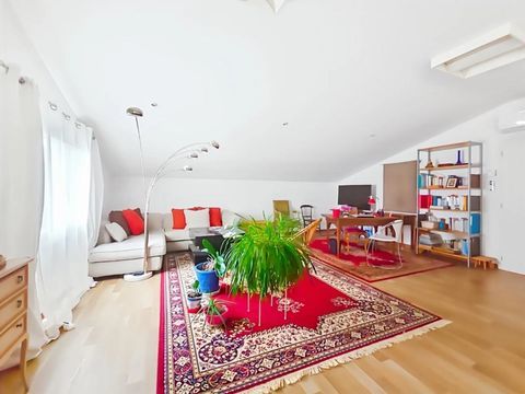   Maison 6 pi�ces 185 m� Saint-Sornin-Lavolps Maison - 6 pi�ce(s) - 185 m�