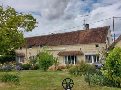   vall�e de Ronsard, Long�re de charme avec piscine, ancienne d�pendance de manoir Maison - 7 pi�ce(s) - 195 m�