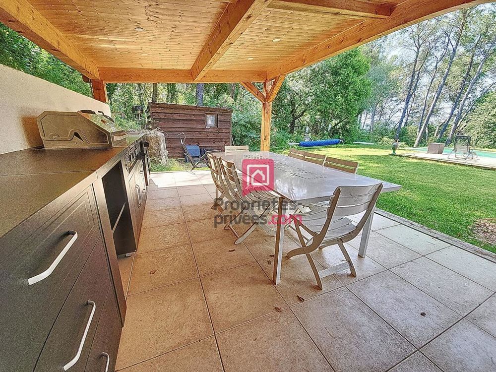 � vendre  Villa La Motte (83920)