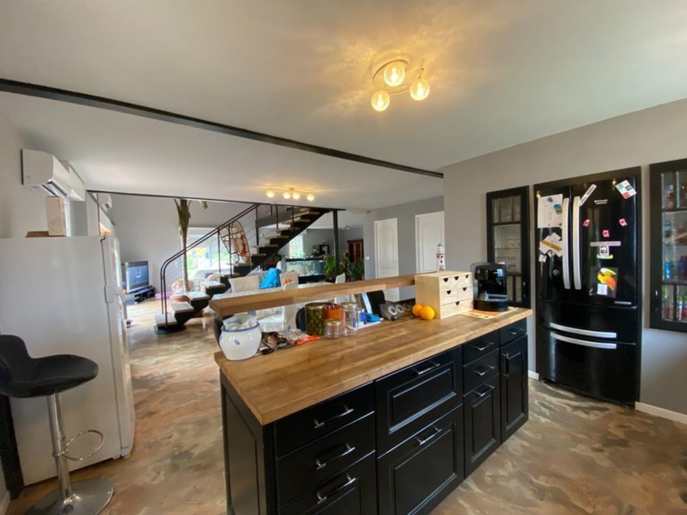 � vendre  Maison Montignac (24290)