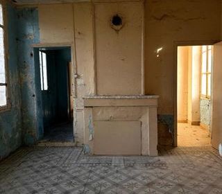  Immeuble � vendre 15 + pi�ces 220 m�