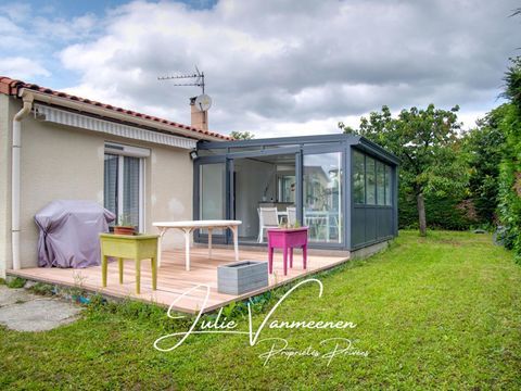   La Salvetat-Saint-Gilles (31880) - Maison T5 de plain-pied - 3 chambres - V�randa - Garage - Terrain 644 m2 Maison - 5 pi�ce(s) - 104 m�