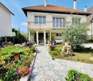  Maison � vendre 6 pi�ces 165 m�