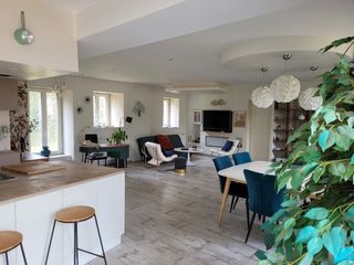  Maison � vendre 10 pi�ces 366 m�