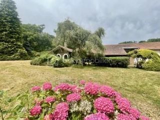  Propri�t�/ch�teau � vendre 10 pi�ces 297 m�