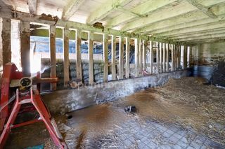  Remise / Grange � vendre 5 pi�ces 350 m�