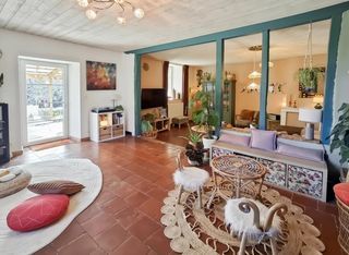  Maison � vendre 6 pi�ces 295 m�