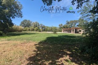  Maison � vendre 10 pi�ces 333 m�