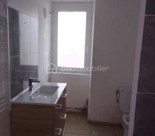  Immeuble � vendre 15 + pi�ces 333 m�