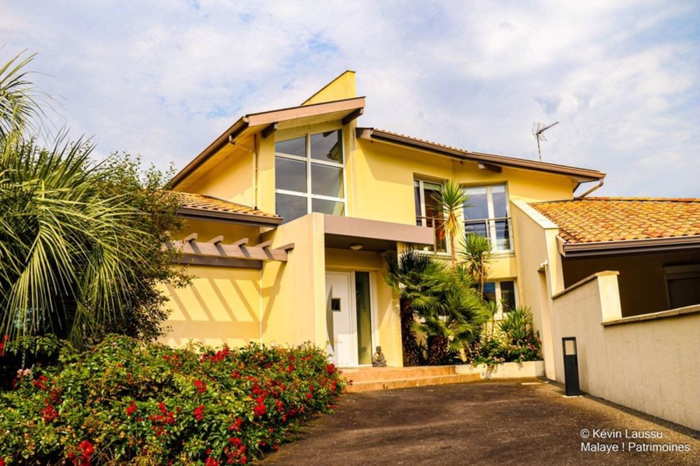 � vendre  Villa Dax (40100)