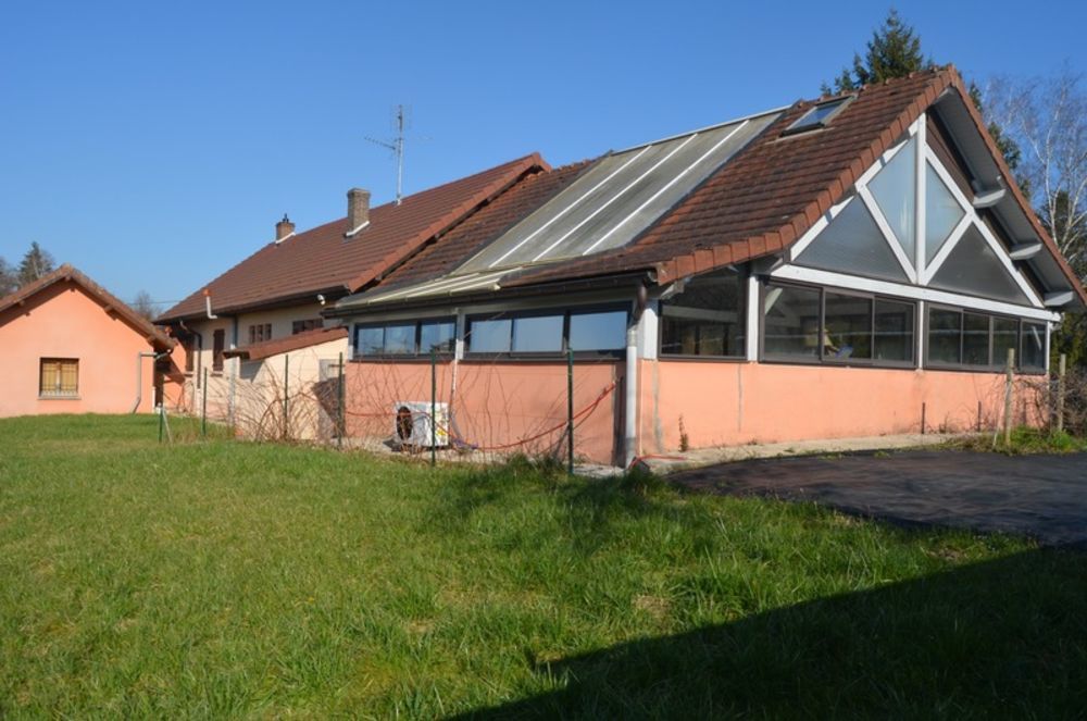 � vendre  Propri�t�/ch�teau Bourg-en-Bresse (01000)