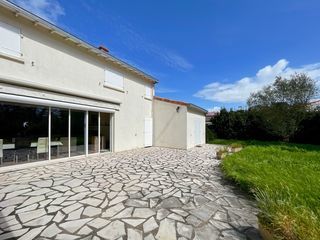  Maison � vendre 8 pi�ces 276 m�