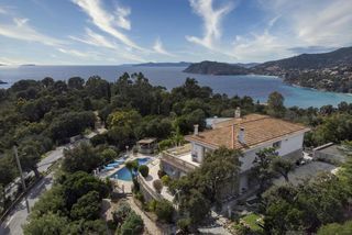  Maison � vendre 8 pi�ces 255 m�